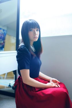 空难后一男六女